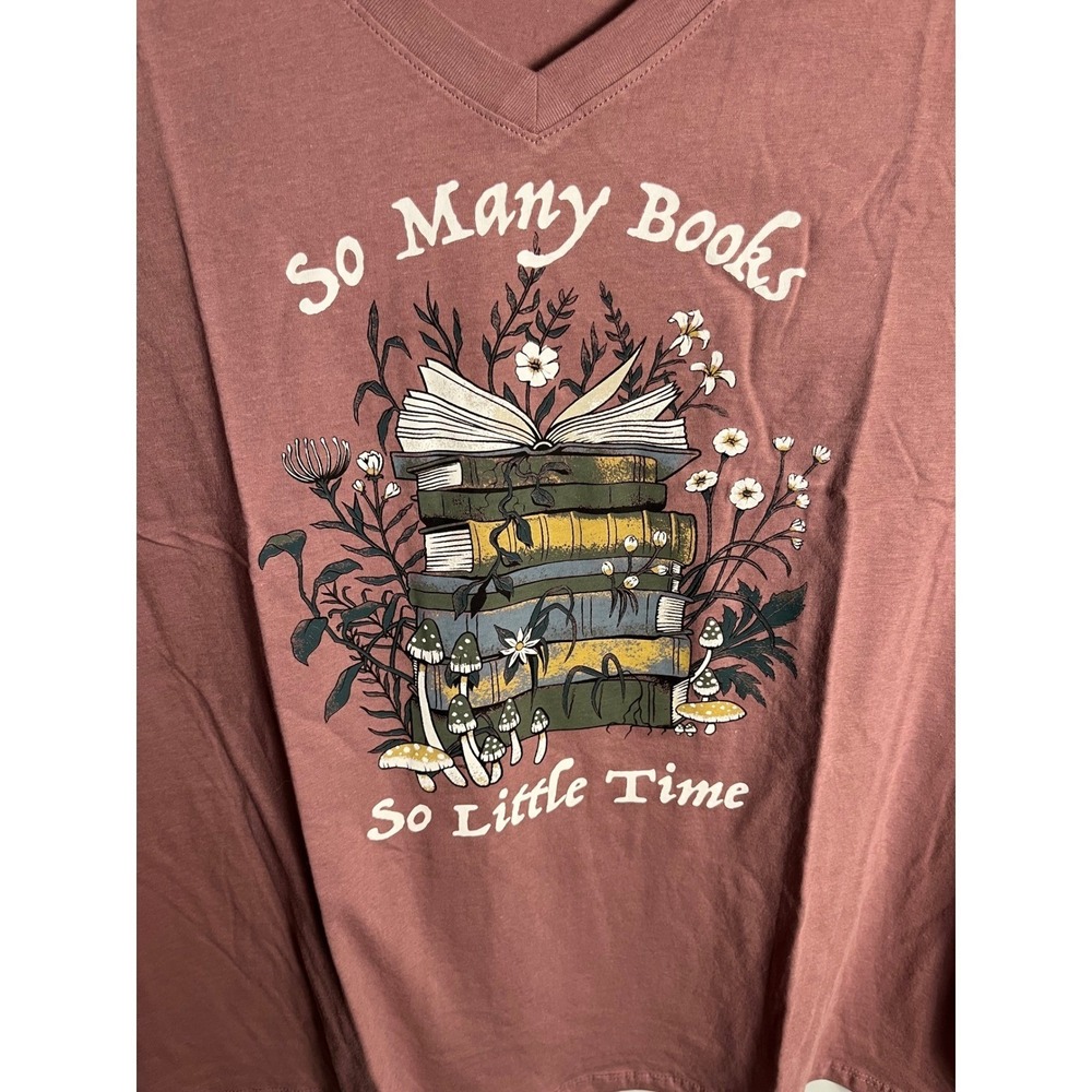 NWT Torrid Classic V-Neck Tee "So Many Books" 4X - Picture 6 of 10